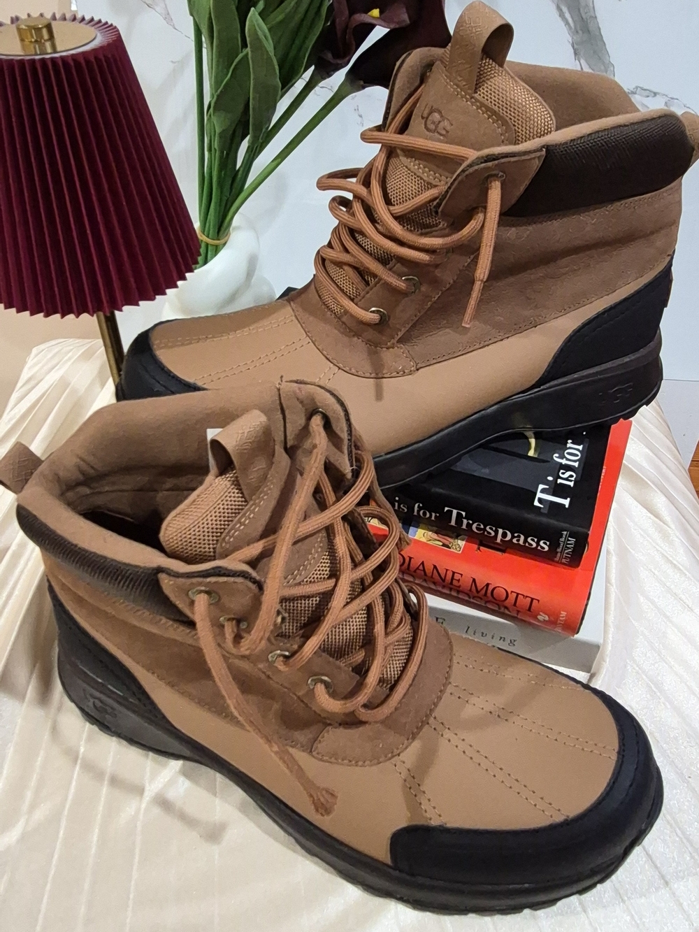 UGG Men's Union Duck Boot Chestnut Brown Size 11 - 100% Authentic 1115834